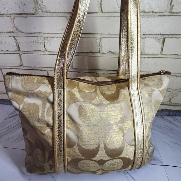 Coach Poppy Op Art Gold Signature C's Tote Bag Purse - Picture 4 of 16